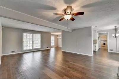 2325 Sussex Court, Snellville, GA 30078 - Photo 2