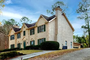 8950 Carroll Manor Dr, Sandy Springs, GA 30350 - Photo 2