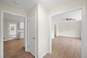 4471 Myrtle Hill Rd NE, Kennesaw, GA 30144 - Photo 6