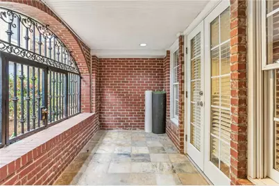 869 Briarcliff Road NE #B25, Atlanta, GA 30306 - Photo 10