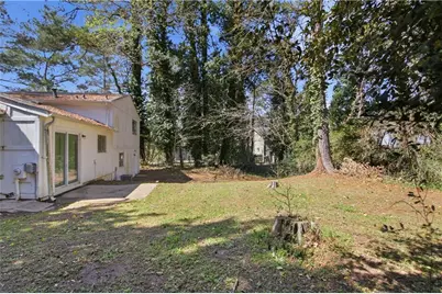 8822 Ashwood Drive, Riverdale, GA 30274 - Photo 22