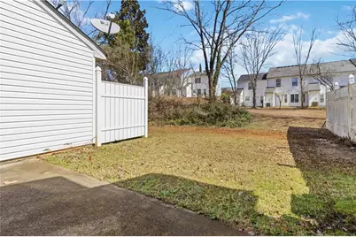 5559 Strathmoor Manor Circle, Lithonia, GA 30058 - Photo 22