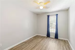 5559 Strathmoor Manor Cir, Lithonia, GA 30058 - Photo 12