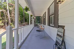 145 Huntcliff Ct, Fayetteville, GA 30214 - Photo 2