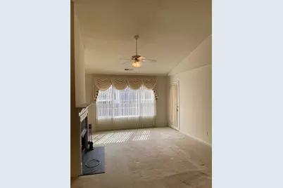 1015 Holly Drive, Gainesville, GA 30501 - Photo 4