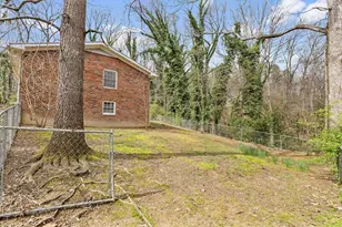 206 Hammond Dr, Summerville, GA 30747 - Photo 36