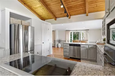 4255 Sinclair Shores Road, Cumming, GA 30041 - Photo 10