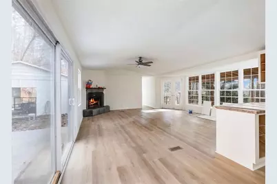 206 Oakridge Drive, Cleveland, GA 30528 - Photo 4