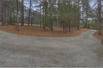 1030 Lake Haynes Drive NE, Conyers, GA 30012 - Photo 58