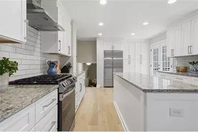 1562 Hillhaven Drive, Marietta, GA 30062 - Photo 8