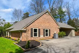 3216 Golf Club Dr, Gainesville, GA 30506 - Photo 4