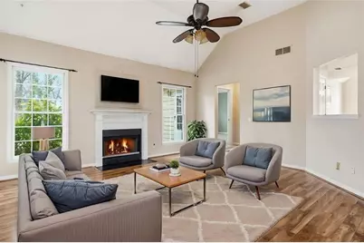 1243 Wynford Woods SW, Marietta, GA 30064 - Photo 10