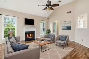 1243 Wynford Woods SW, Marietta, GA 30064 - Photo 10