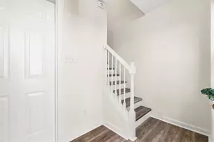 1805 Barrington NW, Marietta, GA 30066 - Photo 10