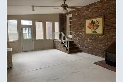 119 Woodlawn Drive NE, Marietta, GA 30067 - Photo 8