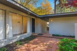 1470 Lavista Rd NE, Atlanta, GA 30324 - Photo 2