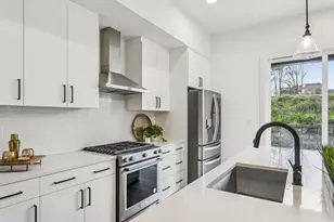 1261 Chelsea Cir NW, Atlanta, GA 30318 - Photo 18