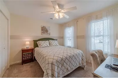 2240 Emerald Drive, Loganville, GA 30052 - Photo 24