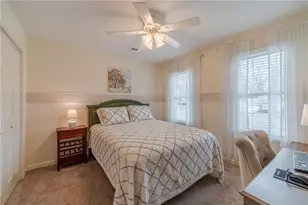 2240 Emerald Dr, Loganville, GA 30052 - Photo 24