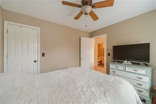 2240 Emerald Dr, Loganville, GA 30052 - Photo 28