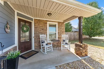 204 Sugar Maple Drive, Cornelia, GA 30531 - Photo 4