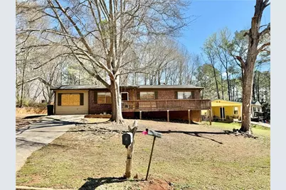 10121 Morris Drive SW, Covington, GA 30014 - Photo 1