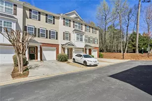 2495 Ivey Crest Cir, Tucker, GA 30084 - Photo 2