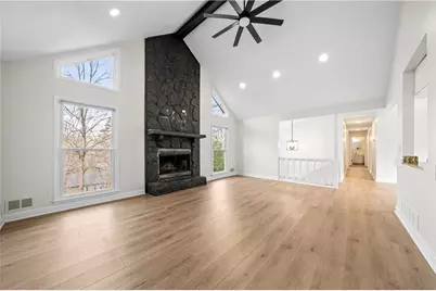 85 Geraldine Drive SE, Smyrna, GA 30082 - Photo 2