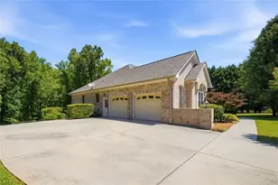 3930 Fouts Dr, Cumming, GA 30028 - Photo 54