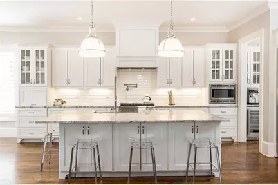 2893 Lookout Place NE, Atlanta, GA 30305 - Photo 8