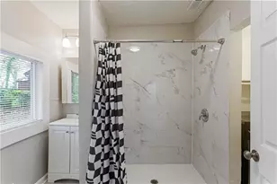 5074 Park Ave, Forest Park, GA 30297 - Photo 10