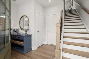 144 Chestnut Cir, Atlanta, GA 30342 - Photo 6