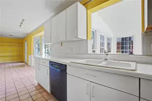 1381 Brenton Dr NE, Brookhaven, GA 30319 - Photo 24