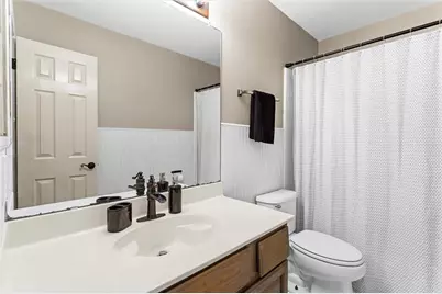 1677 Branch Creek Cove, Lawrenceville, GA 30043 - Photo 16