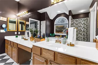 1677 Branch Creek Cove, Lawrenceville, GA 30043 - Photo 12