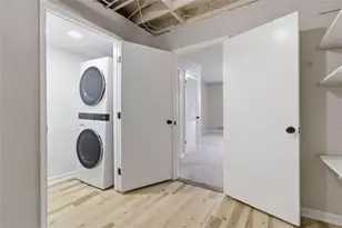 296 Firecrest Ln, Lawrenceville, GA 30045 - Photo 38