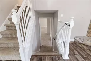 296 Firecrest Ln, Lawrenceville, GA 30045 - Photo 32