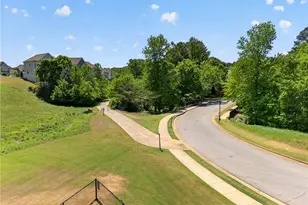 1976 Boyd Trace Ln, Atlanta, GA 30318 - Photo 58