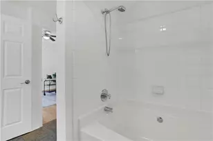 2700 Pine Tree Road NE, Atlanta, GA 30324 - Photo 34