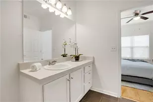 2700 Pine Tree Road NE, Atlanta, GA 30324 - Photo 24