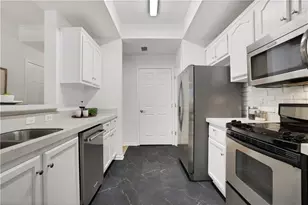 2700 Pine Tree Road NE, Atlanta, GA 30324 - Photo 6