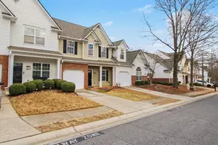 2367 Suwanee Pointe Dr, Lawrenceville, GA 30043 - Photo 8