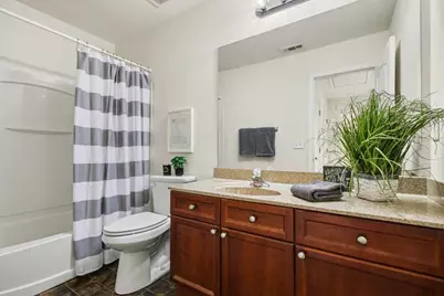 2367 Suwanee Pointe Drive, Lawrenceville, GA 30043 - Photo 28