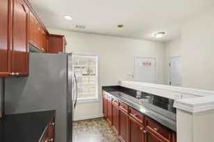 2367 Suwanee Pointe Dr, Lawrenceville, GA 30043 - Photo 16