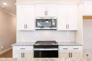 329 Colsen Dr, Acworth, GA 30102 - Photo 10