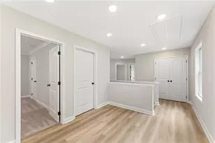 675 Sunstone Ln, Lawrenceville, GA 30043 - Photo 18