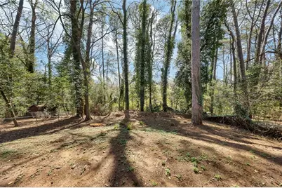 807 Cardova Drive NE, Atlanta, GA 30324 - Photo 32