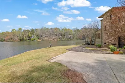 3850 Loch Highland Parkway NE, Roswell, GA 30075 - Photo 38