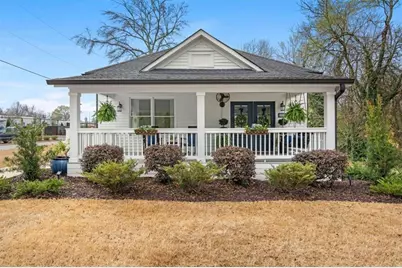 202 W Chandler Street, Carrollton, GA 30117 - Photo 1