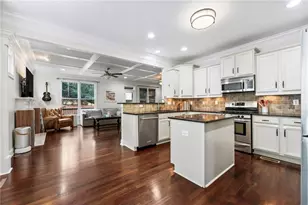 2588 Defoors Ferry Rd NW, Atlanta, GA 30318 - Photo 10